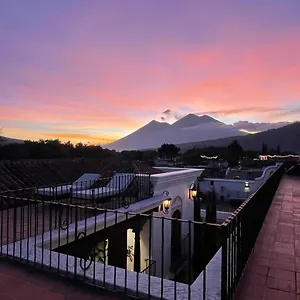 Boutique Pasos & Hotel