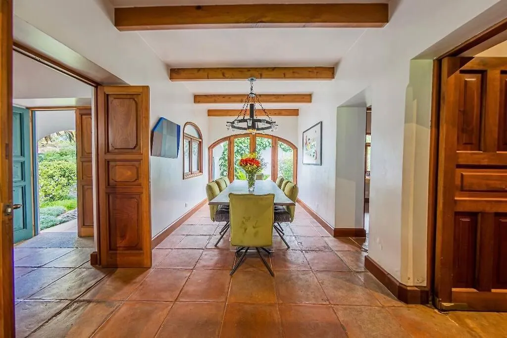 Casa vacanze An061 Antigua Luxury Home Guatemala