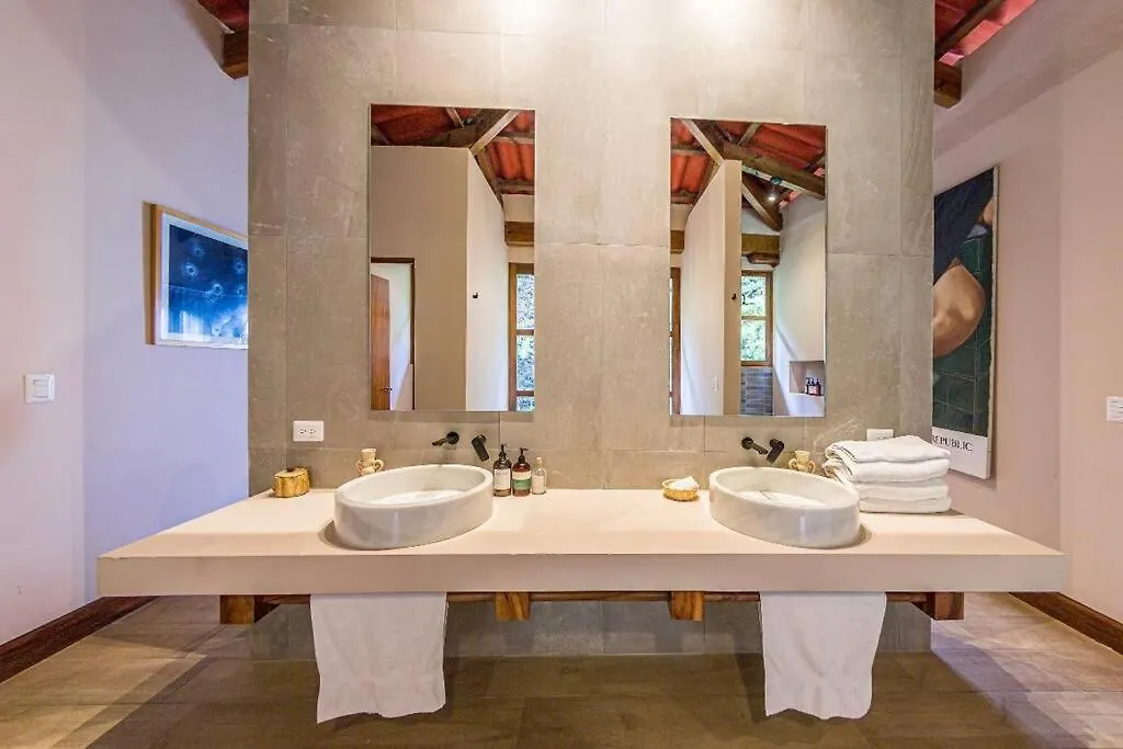 An061 Antigua Luxury Home Guatemala
