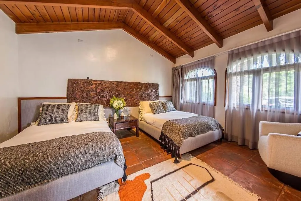 An061 Antigua Luxury Home Guatemala